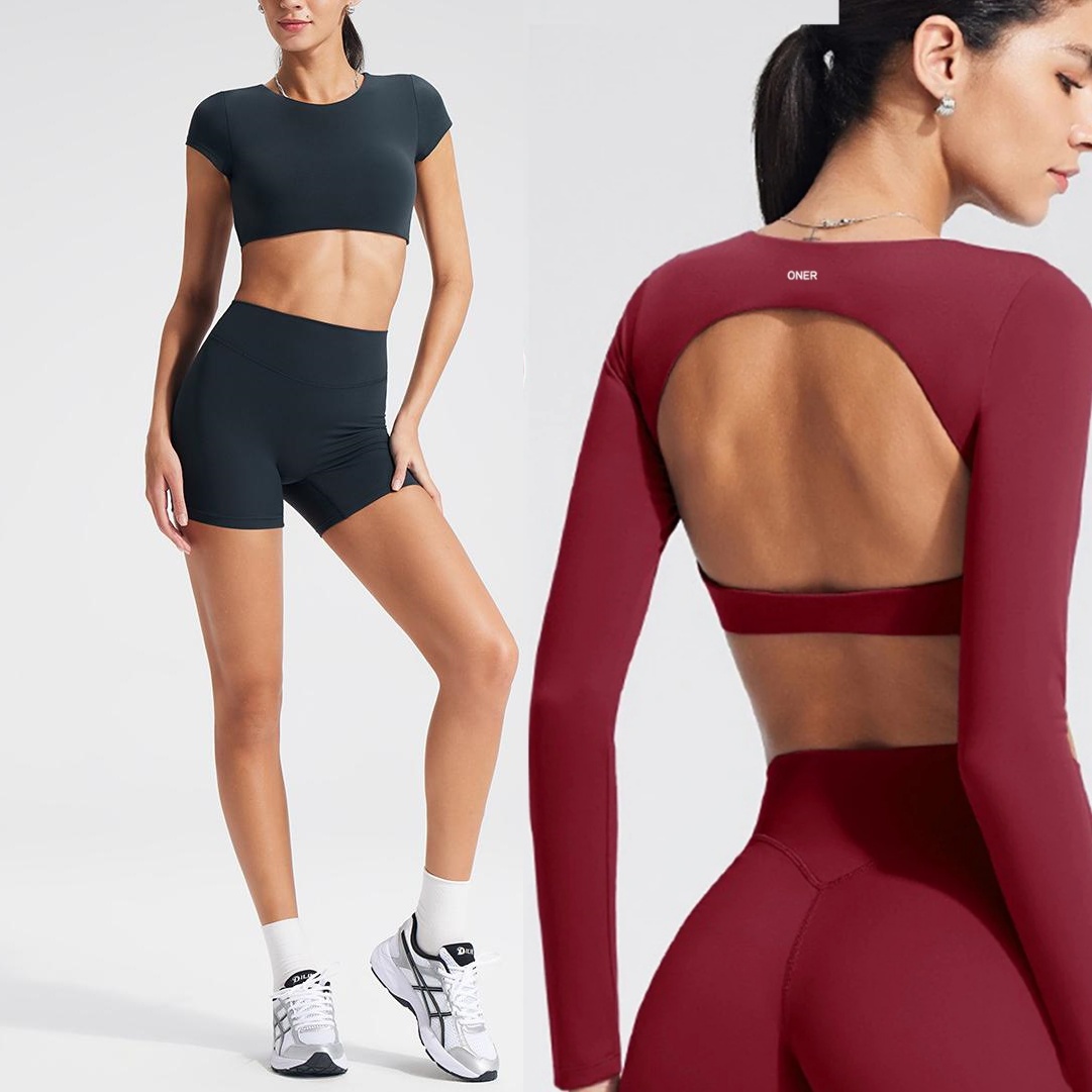 Fitness & Nutrition Lab Zapopan - Women's long-sleeved yoga top with built-in